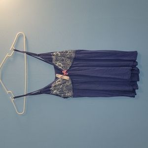 Victoria Secret purple/blue w/lace bralette
